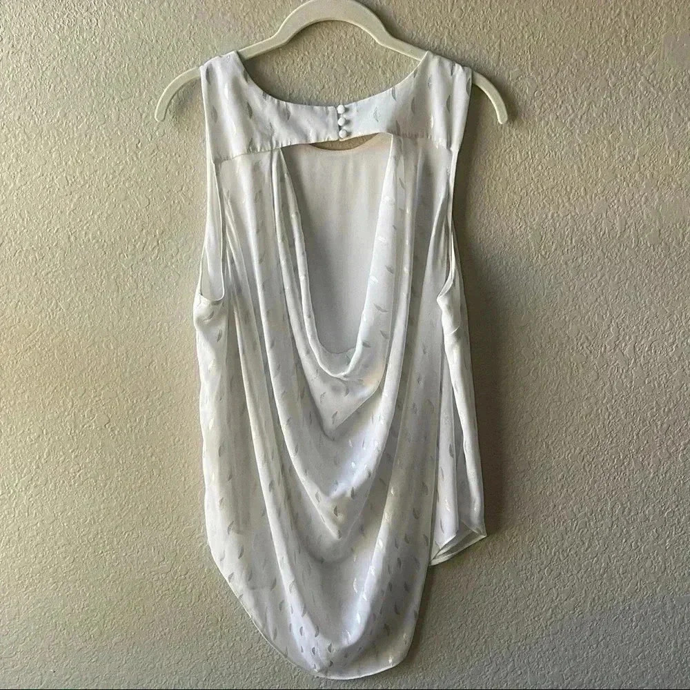 Open-Back Tank - Picture 2 of 2